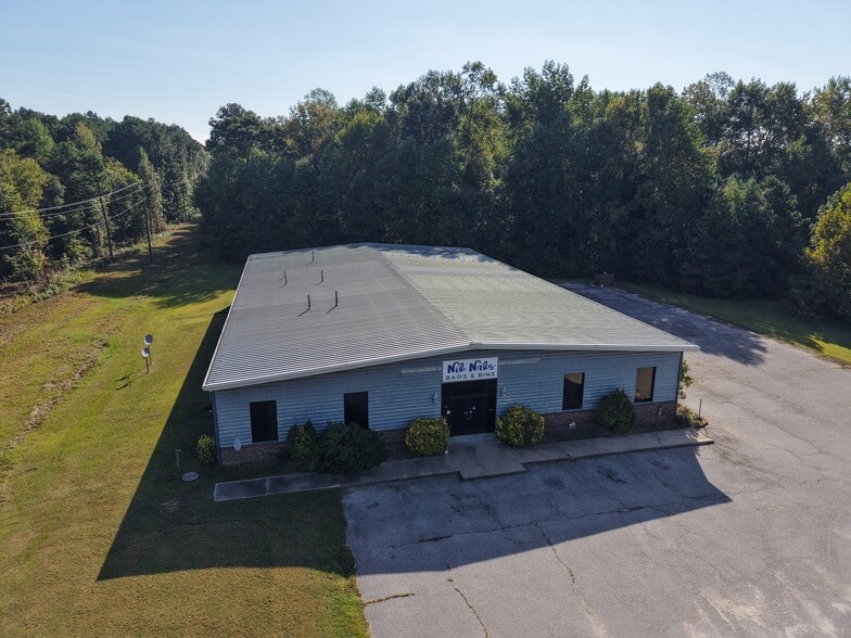 More Photos Of 1709 US-258, Tarboro Warehouse For Lease