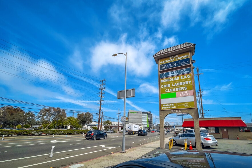 More Photos Of 5622 W Manchester Ave, Los Angeles General Retail For Lease