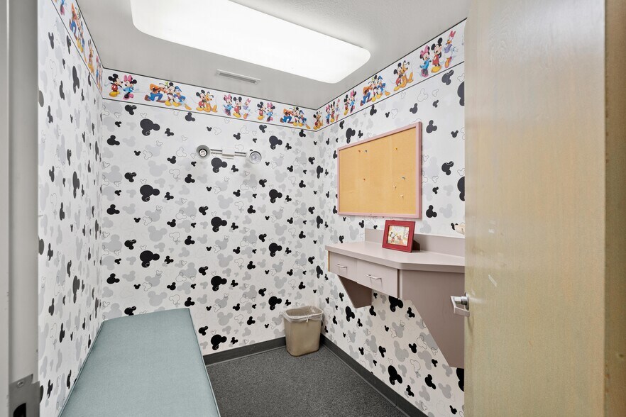 More Photos Of 5309 Carrington Cir, Stockton Healthcare For Sale