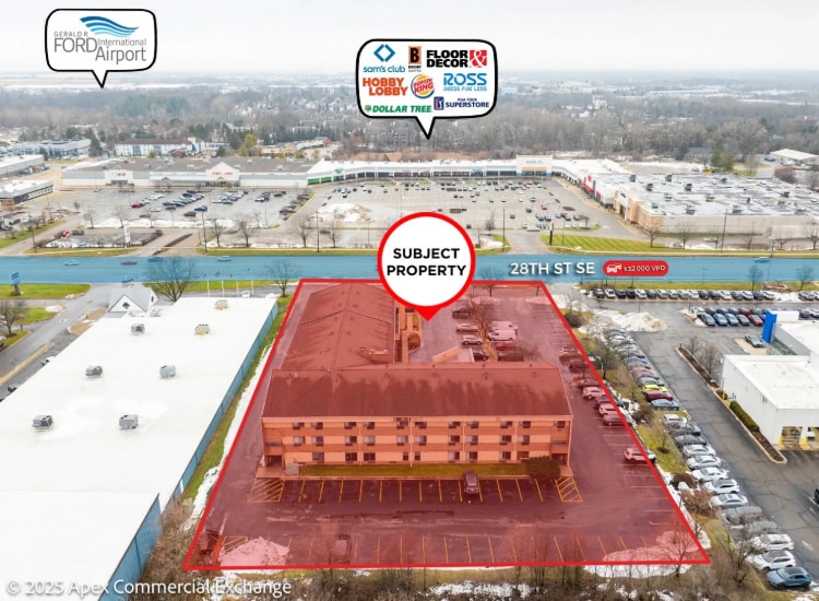 More Photos Of 4155 28th St SE, Grand Rapids Hotel For Sale