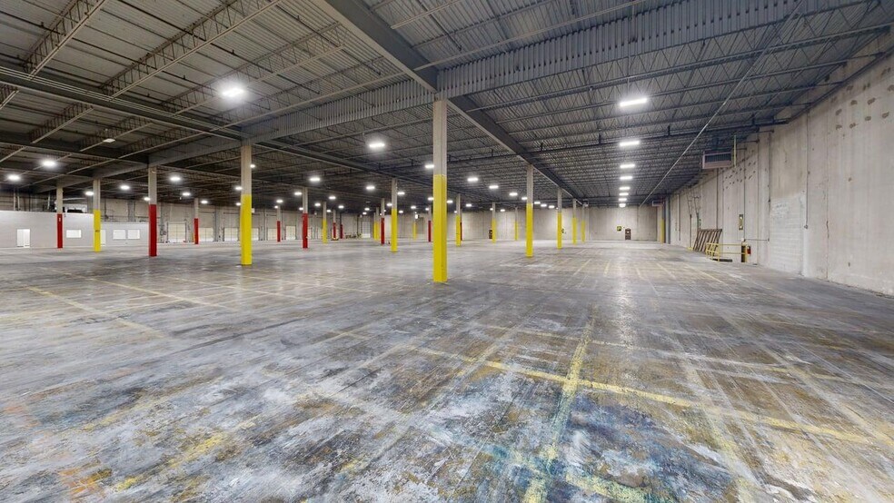 More Photos Of 40d Cotters Ln, East Brunswick Manufacturing For Lease