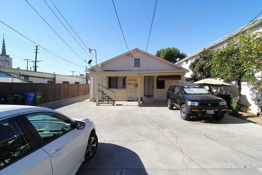More Photos Of 1108 N Kenmore Ave, Los Angeles Storefront Retail Residential For Sale
