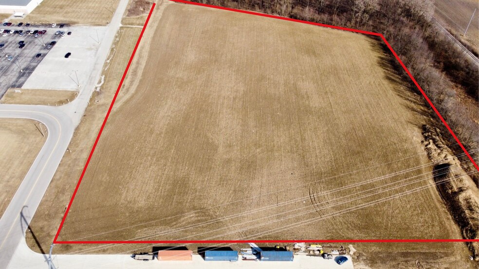 More Photos Of 5600 Eastside Parkway dr, Gas City Land For Lease