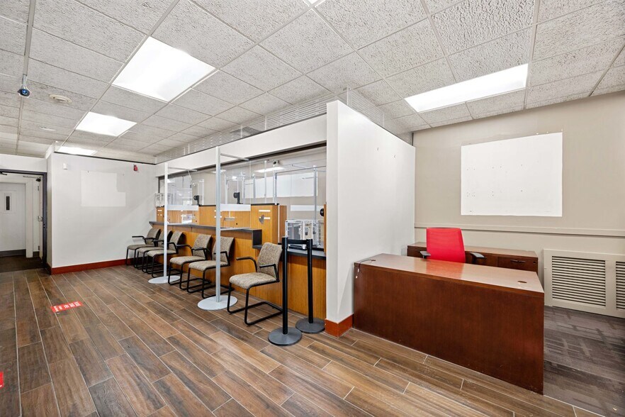 More Photos Of 1847-1855 Massachusetts Ave, Cambridge General Retail For Sale