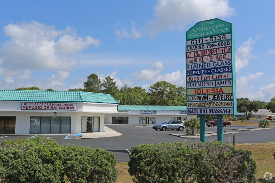 More Photos Of 5111-5135 Commercial Way, Spring Hill General Retail For Lease