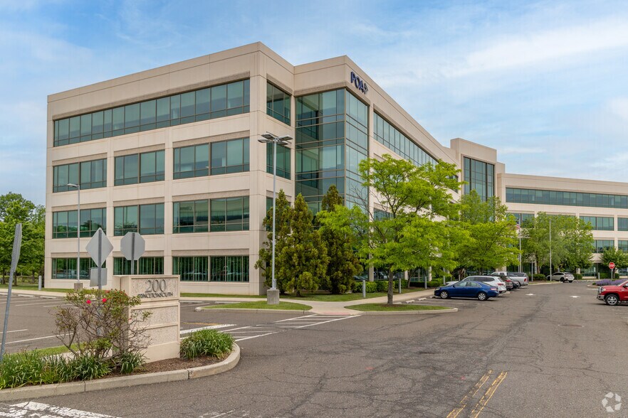 More Photos Of 200 Princeton South Corporate Ctr, Ewing Office For Lease