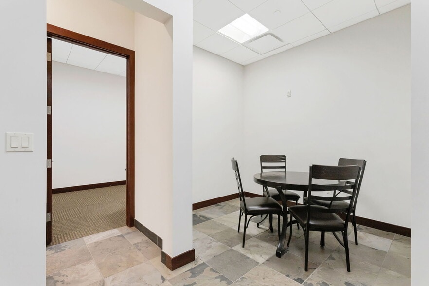 More Photos Of 10463 Park Meadows Dr, Littleton Medical For Sale