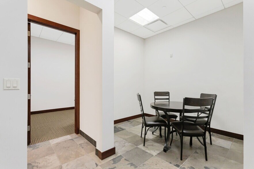 More Photos Of 10463 Park Meadows Dr, Lone Tree Medical For Sale