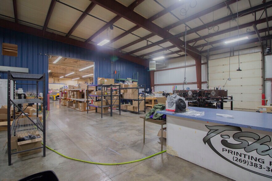 More Photos Of 8608 W Main St, Kalamazoo Warehouse For Sale