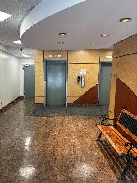 More Photos Of 11520 100 Av NW, Edmonton Apartments For Sale