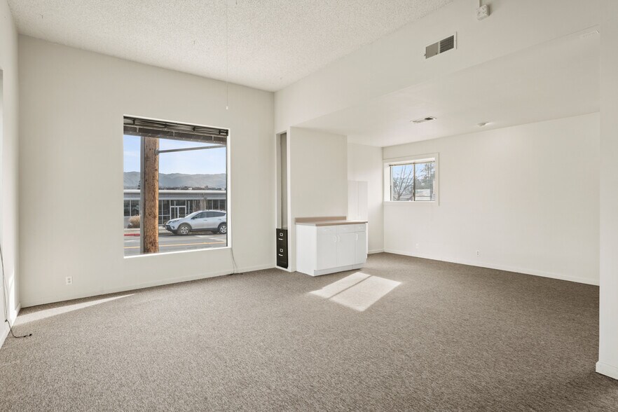 More Photos Of 185 E Church St, Ukiah Office For Sale