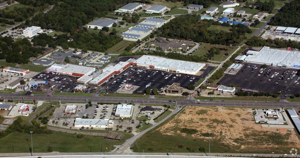 More Photos Of 27706-27802 SH 249, Tomball Unknown For Lease