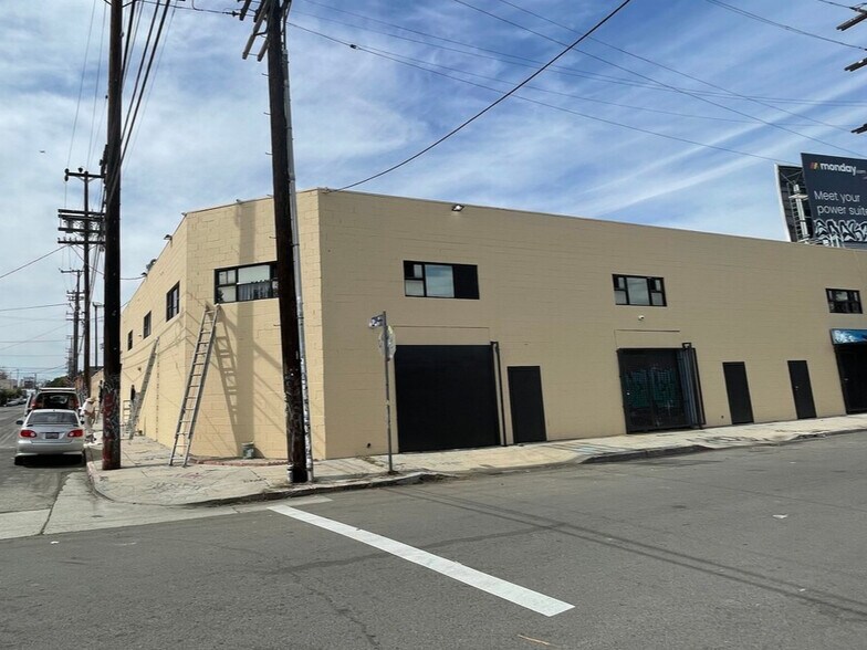 Primary Photo Of 1025 E 18th St, Los Angeles Warehouse For Lease