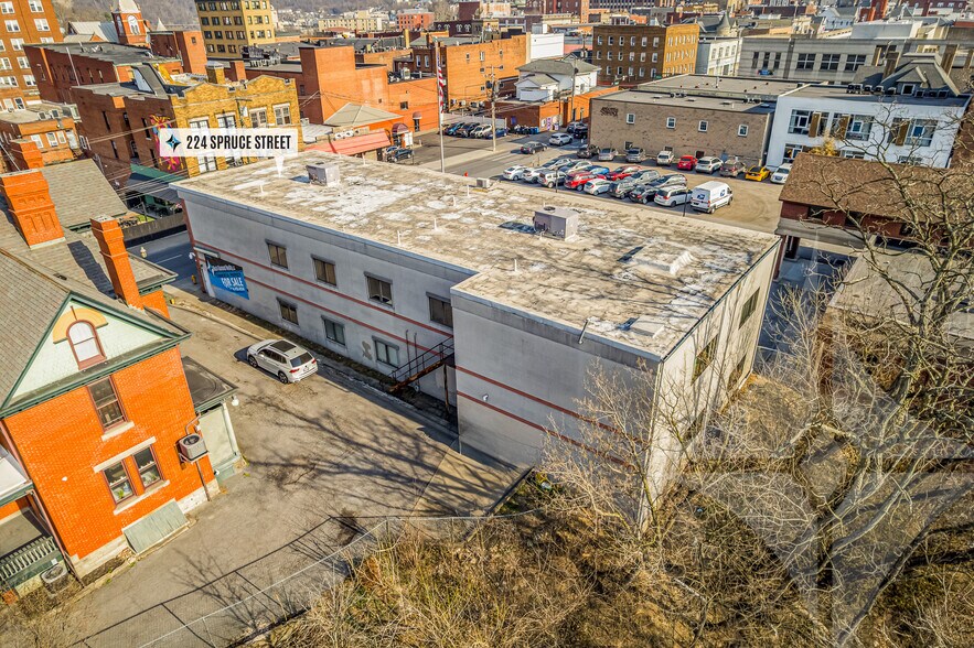 More Photos Of 224 Spruce St, Morgantown Office For Sale