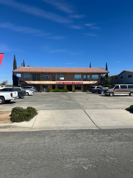 More Photos Of 20786 Bear Valley Rd, Apple Valley Office For Lease