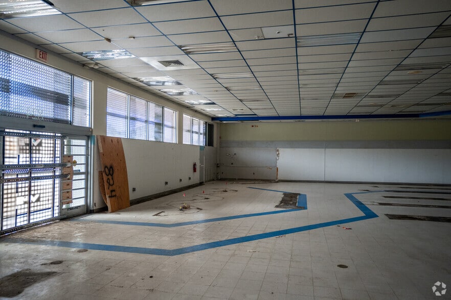 More Photos Of 824 W Raleigh Blvd, Rocky Mount Freestanding For Lease