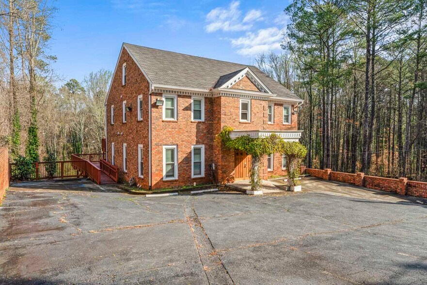 More Photos Of 4953 Presidents Way, Tucker Loft Creative Space For Sale