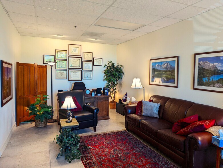 More Photos Of 25460 Medical Center Dr, Murrieta Medical For Sale