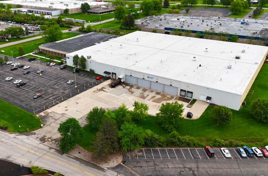 More Photos Of 10001 Alliance Rd, Blue Ash Manufacturing For Lease