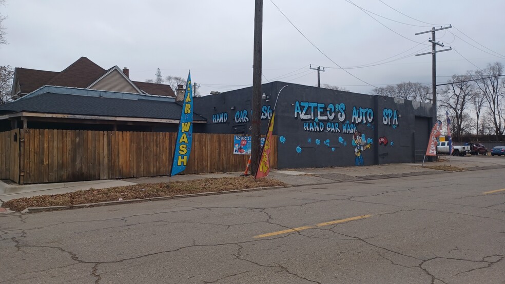 Primary Photo Of 936 Lawndale St, Detroit Warehouse For Sale