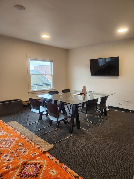 More Photos Of 116-128 Main St, Carlton Storefront Retail Office For Lease