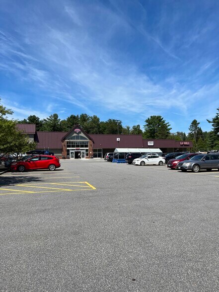 Primary Photo Of 730-756 US Route 1, Yarmouth Unknown For Lease