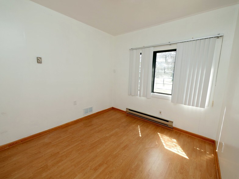 More Photos Of 4515 Nesconset Hwy, Port Jefferson Station Freestanding For Lease