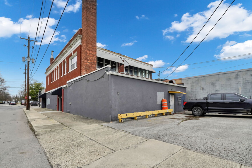 More Photos Of 1771-1773 W 5th Ave, Columbus Storefront Retail Residential For Sale