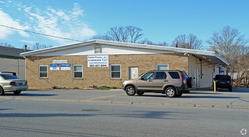 More Photos Of 12 Germay Dr, Wilmington Light Manufacturing For Sale