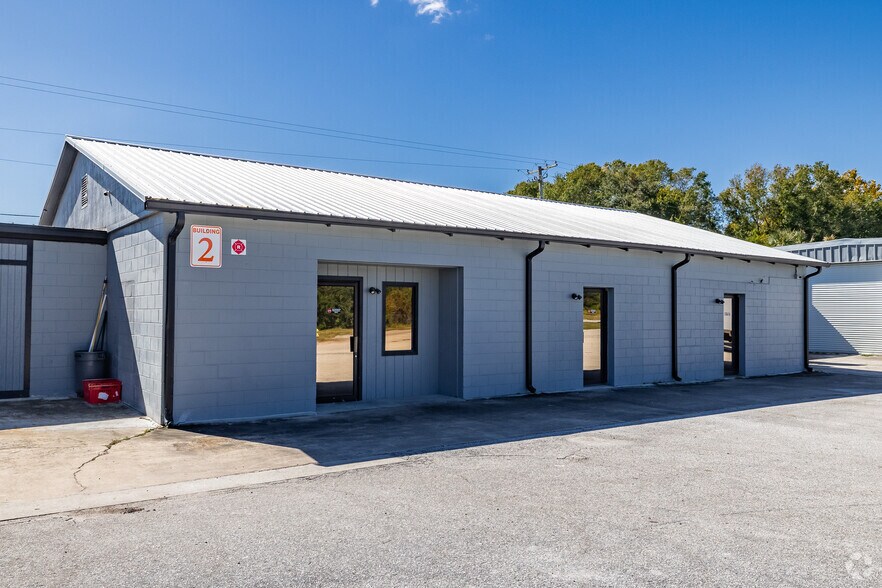 More Photos Of 1520 S Suncoast Blvd, Homosassa Manufacturing For Sale