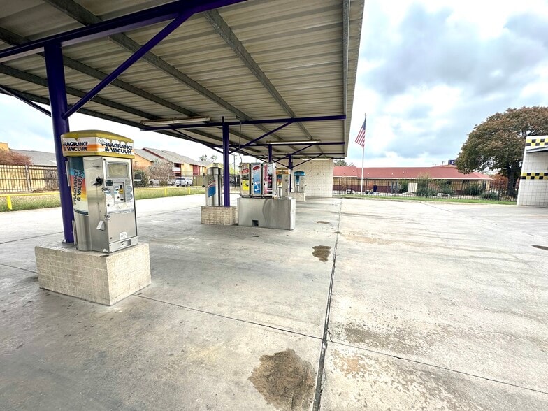 More Photos Of 2550 Goliad Rd, San Antonio Carwash For Sale