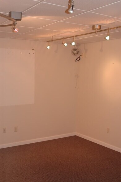 More Photos Of 4944 Ver Plank Rd, Clay Light Manufacturing For Sale