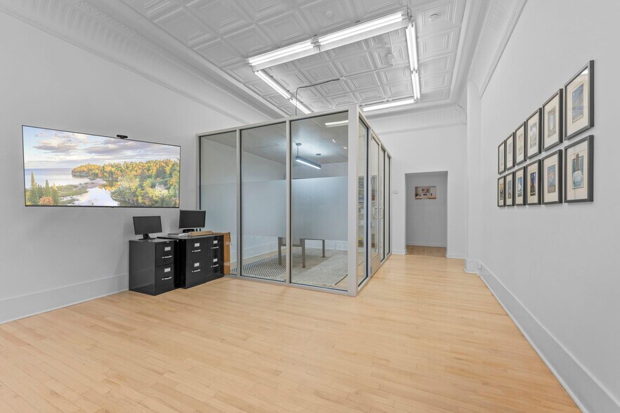 More Photos Of 4251 Nicollet Ave, Minneapolis Storefront Retail Office For Sale
