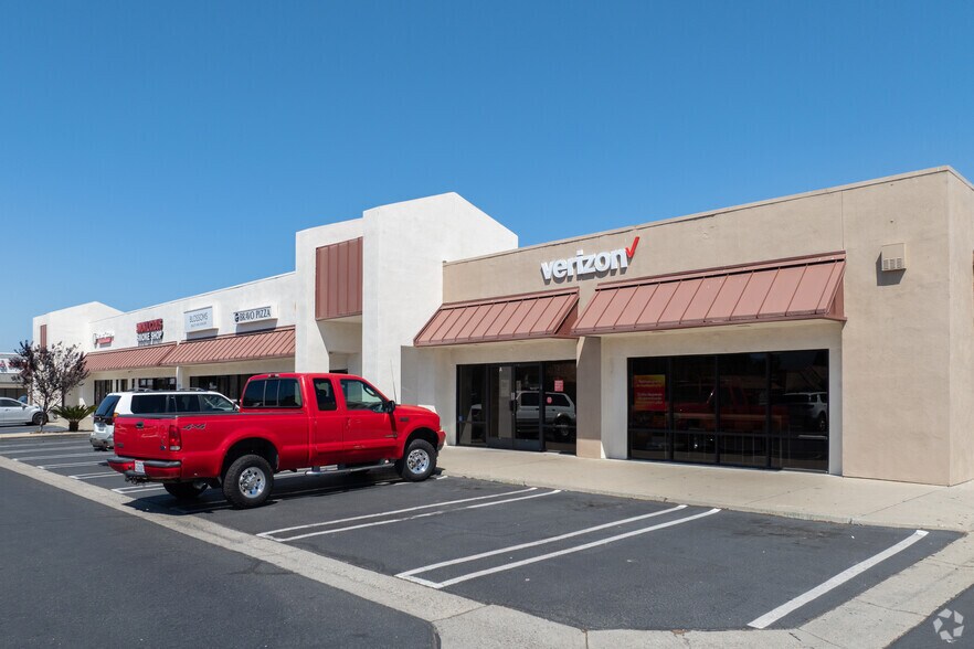 More Photos Of 129 W Central Ave, Lompoc Storefront Retail Office For Lease