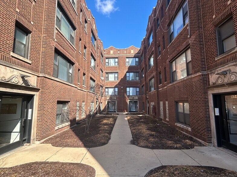 More Photos Of 4850 W North Ave, Chicago Apartments For Sale
