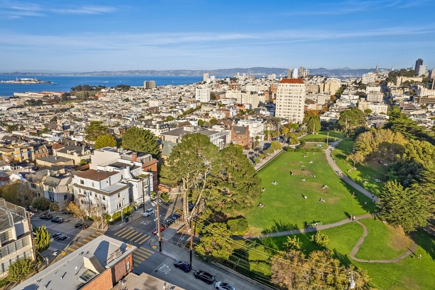 More Photos Of 2690 Jackson St, San Francisco Schools For Sale