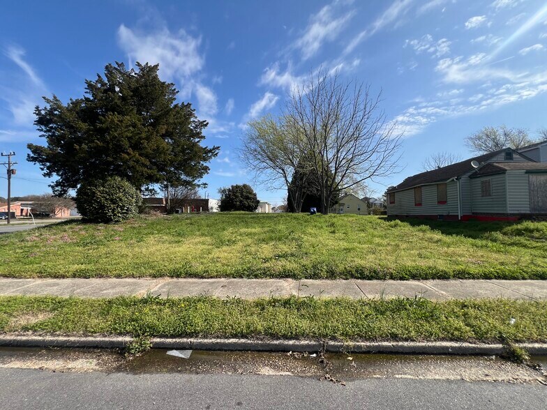 Primary Photo Of 336 Sycamore Ave, Newport News Land For Sale