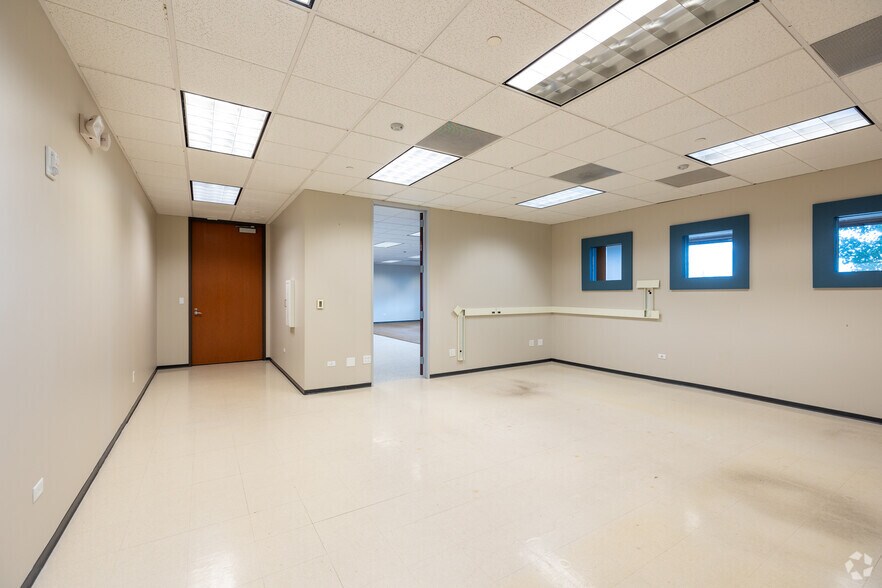 More Photos Of 10475 Park Meadows Dr, Lone Tree Office For Sale