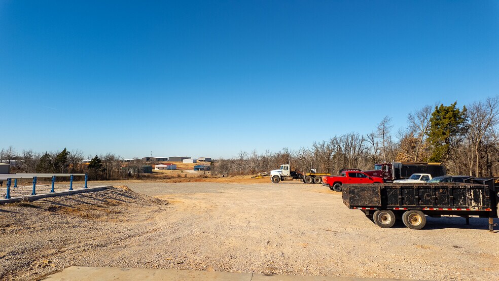 More Photos Of 11535 Sooner Rd, Edmond Warehouse For Sale