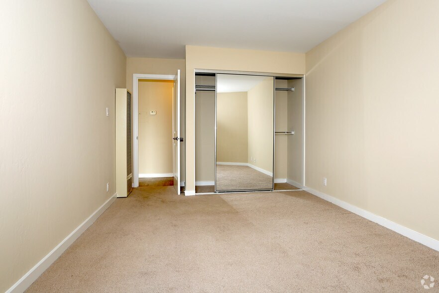 More Photos Of 380 Esplanade Ave, Pacifica Apartments For Sale