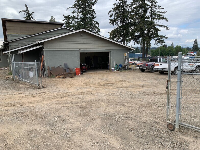 More Photos Of 21100-21190 SW Oregon St, Sherwood Warehouse For Sale