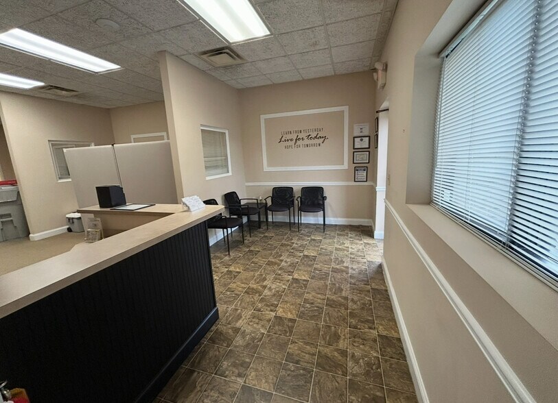 More Photos Of 3030 McEver Rd, Gainesville Medical For Sale