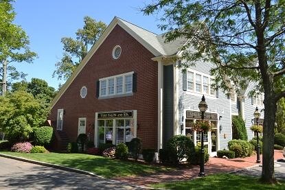 More Photos Of 10 Maple St, Middleton Office For Lease