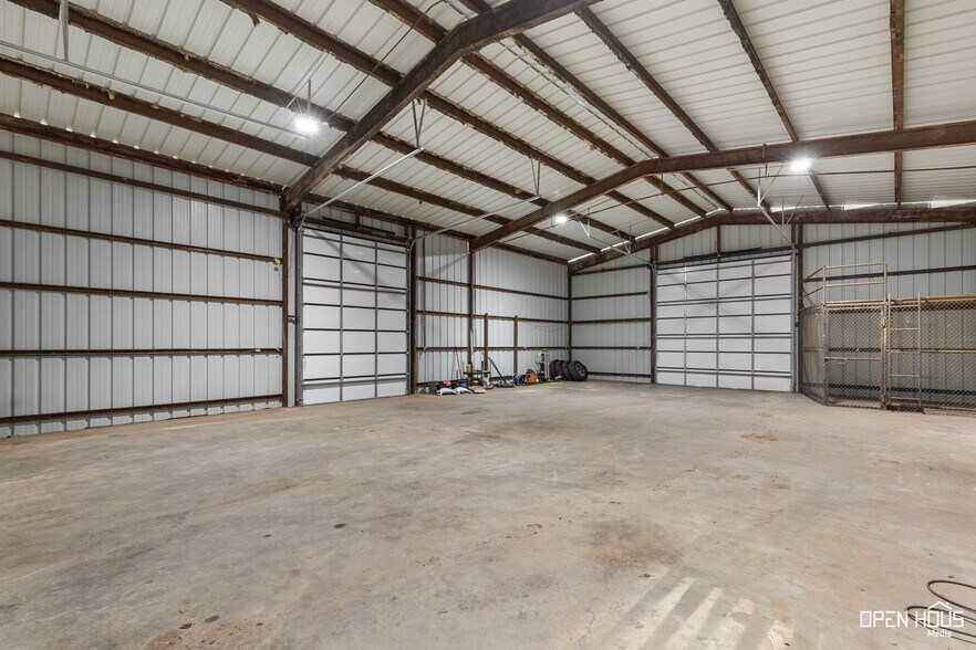 More Photos Of 9478 Seymour Hwy, Wichita Falls Industrial For Sale