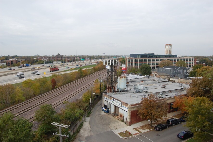 More Photos Of 2700 N Campbell Ave, Chicago Warehouse For Sale