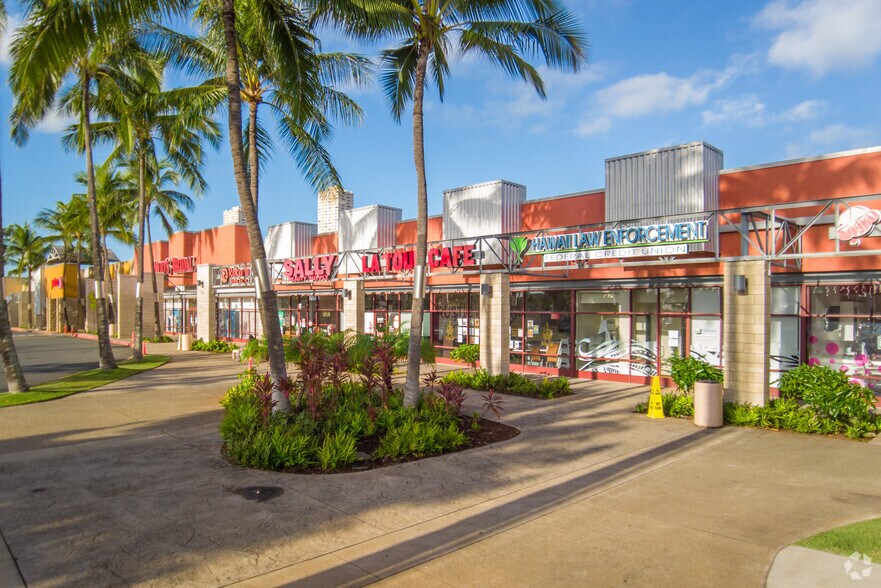 More Photos Of 1130-1150 Kuala St, Pearl City Restaurant For Lease