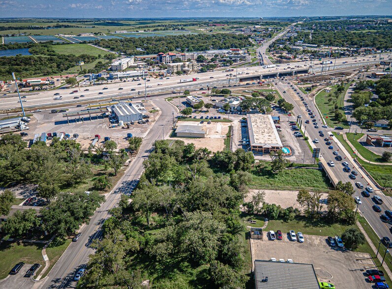 More Photos Of 722 S LBJ, San Marcos Land For Sale