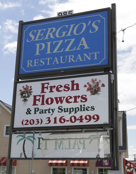 More Photos Of 985 E Main St, Stamford Freestanding For Lease