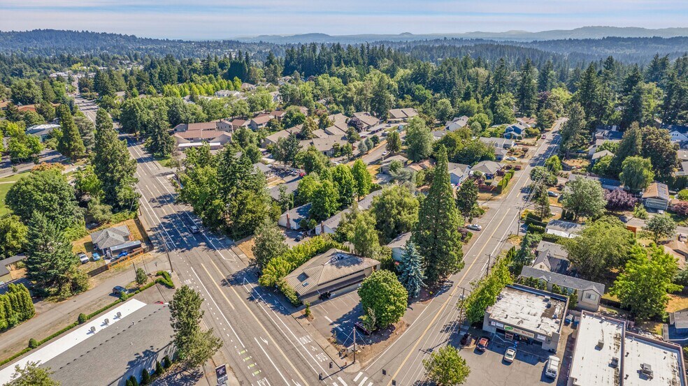 More Photos Of 11030 SW Capitol Hwy, Portland Medical For Lease