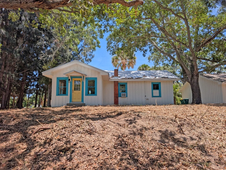 Primary Photo Of 2735 Allen Hill Ave, Melbourne Office Residential For Lease
